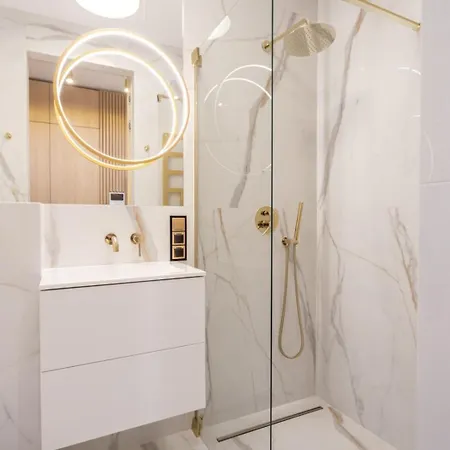 Vipwarsawapartments Zircon Mennica Varsó