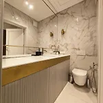 Vipwarsawapartments Zircon Mennica דירה ורשה