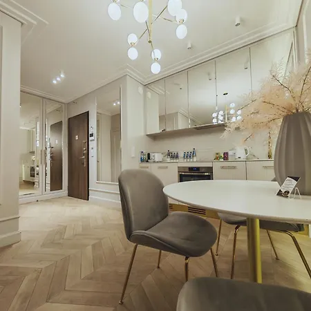 Vipwarsawapartments Zircon Mennica