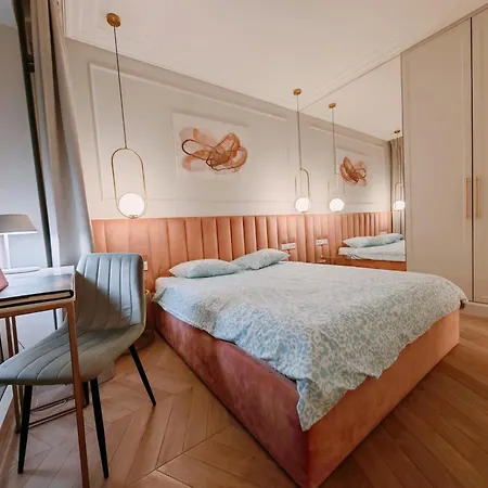 Vipwarsawapartments Zircon Mennica *