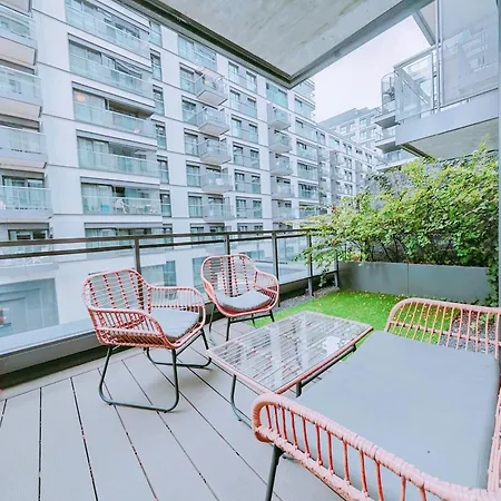 Vipwarsawapartments Zircon Mennica *