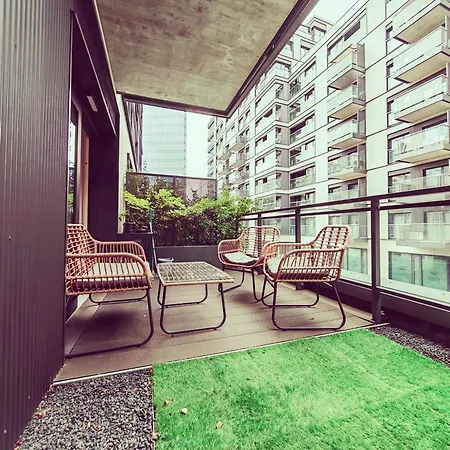 Vipwarsawapartments Zircon Mennica Warschau