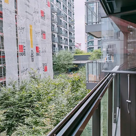 Vipwarsawapartments Zircon Mennica * Warschau