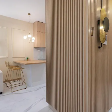 Vipwarsawapartments Zircon Mennica