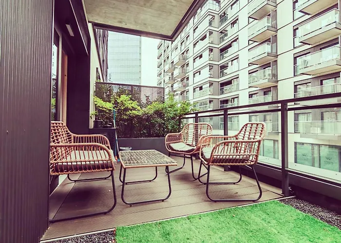 Vipwarsawapartments Zircon Mennica Varsó