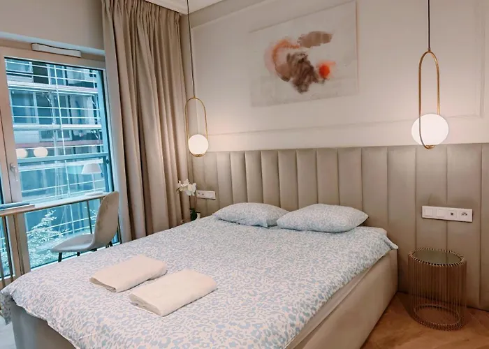 Apartman Vipwarsawapartments Zircon Mennica Varsó