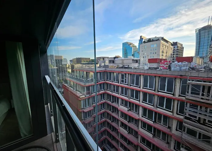 Vipwarsawapartments Zircon Mennica