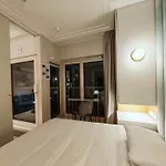 Vipwarsawapartments Zircon Mennica