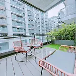 Vipwarsawapartments Zircon Mennica *